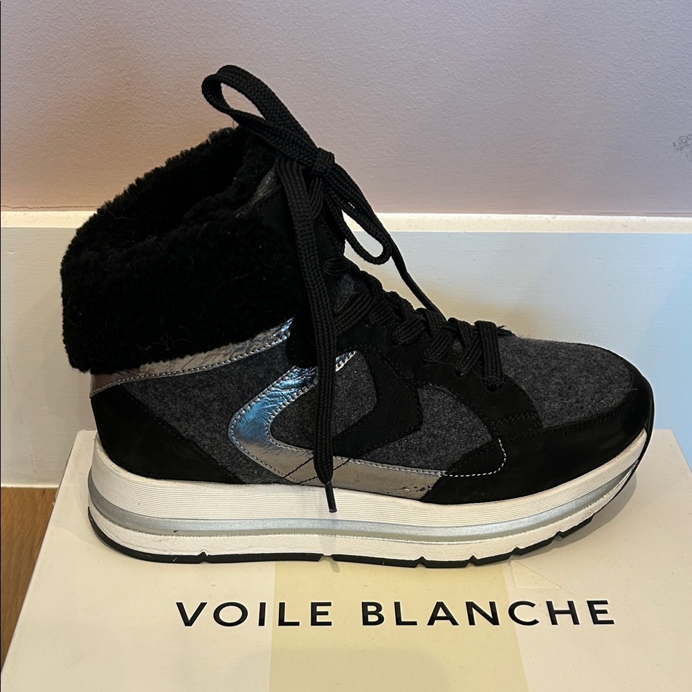 Voile Blanche shearling Wool Black and Silver High-Top Sneakers size 36 Like New